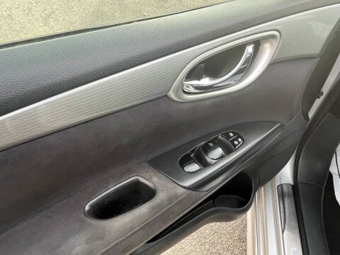 2013 Nissan Sentra SR