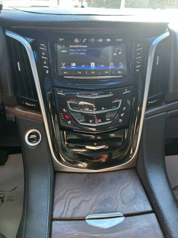 2019 Cadillac Escalade ESV Premium Luxury