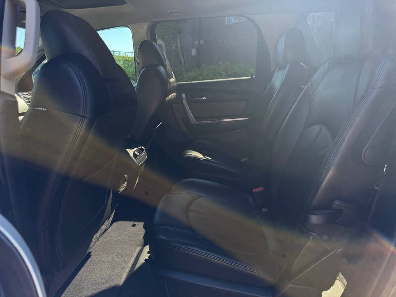 2011 GMC Acadia SLT-1