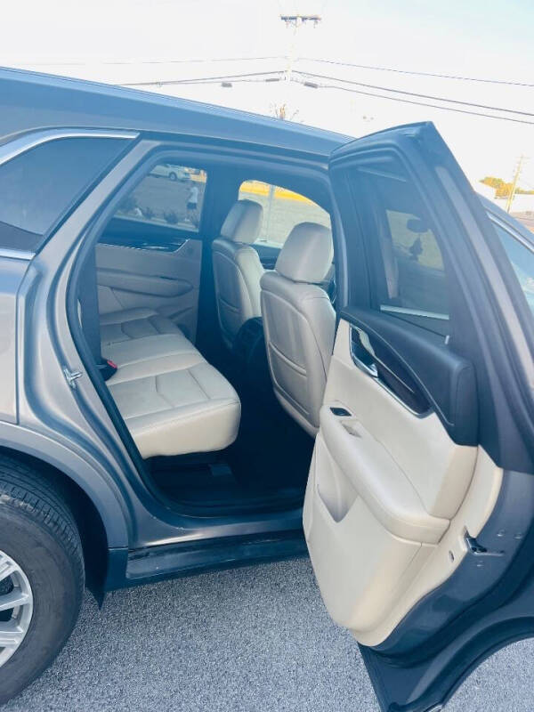 2017 Cadillac XT5 Luxury