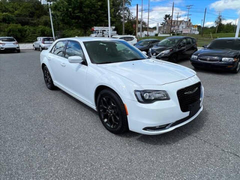 2020 Chrysler 300 for sale at ANYONERIDES.COM in Kingsville MD