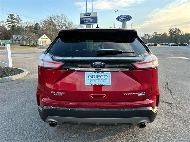 2020 Ford Edge Titanium