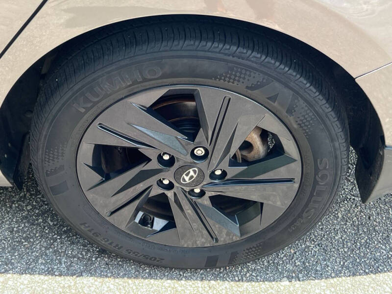 2022 Hyundai Elantra