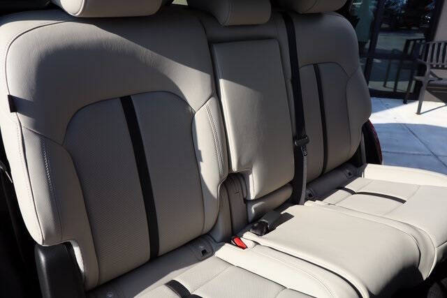 2025 Mazda CX-70 Plug-in Hybrid Premium