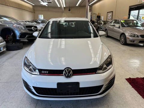 2016 Volkswagen Golf GTI