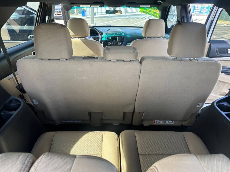 2016 Ford Explorer