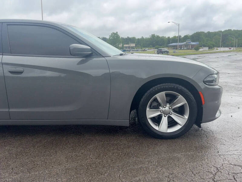 2017 Dodge Charger SXT