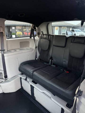 2017 Dodge Grand Caravan SXT