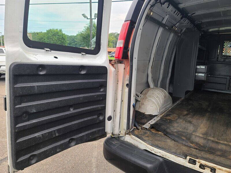 2016 GMC Savana 2500