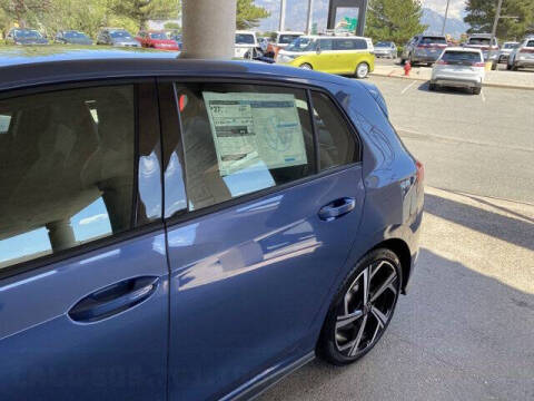 2025 Volkswagen Golf GTI SE