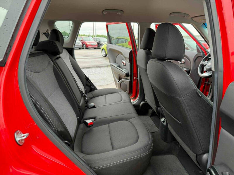 2017 Kia Soul +