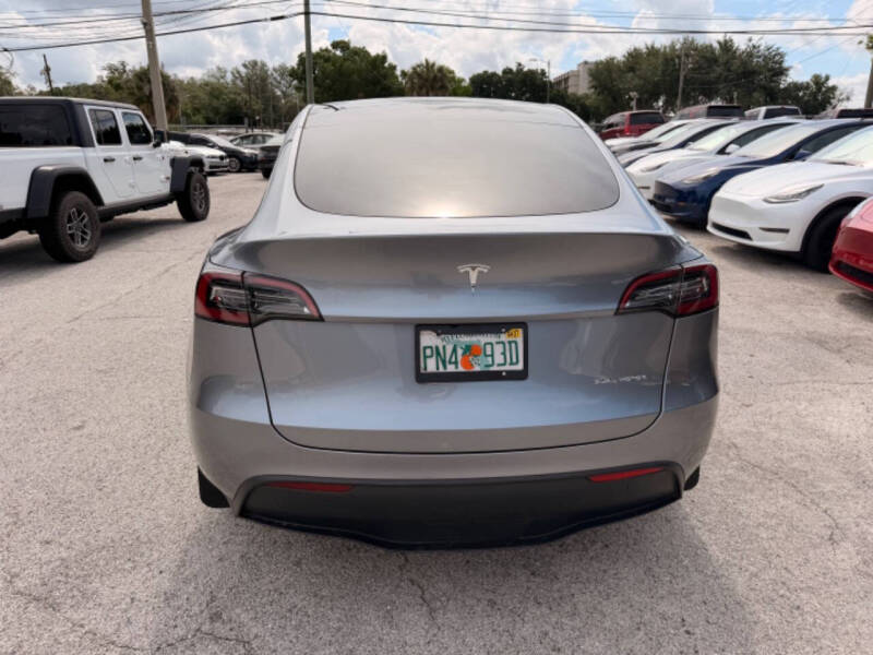 2024 Tesla Model Y Long Range