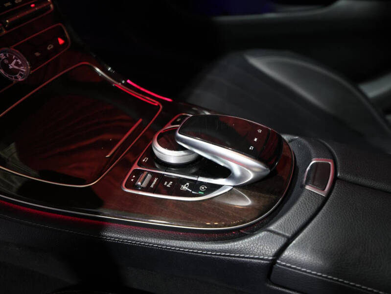 2019 Mercedes-Benz E-Class E 300