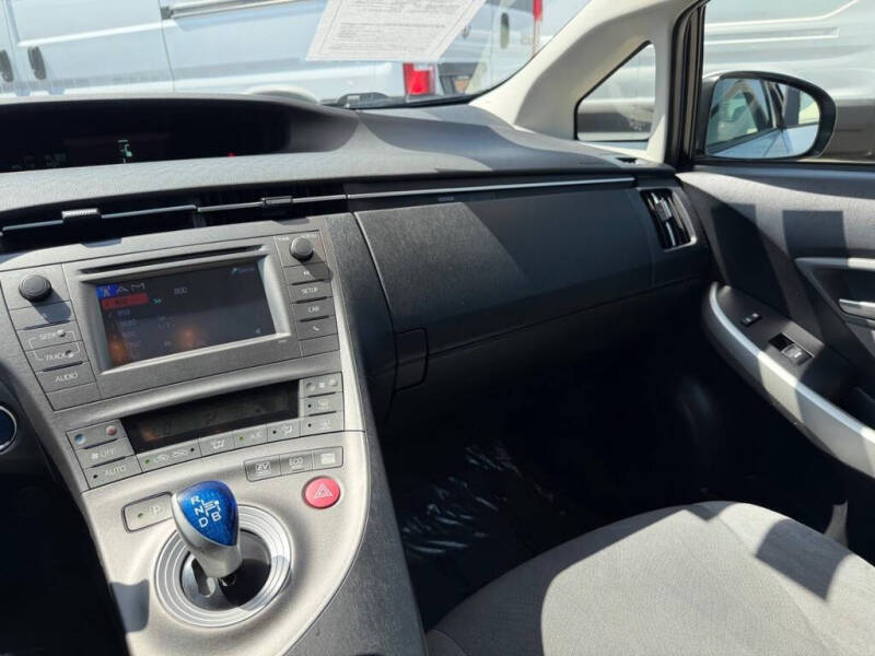 2013 Toyota Prius Two