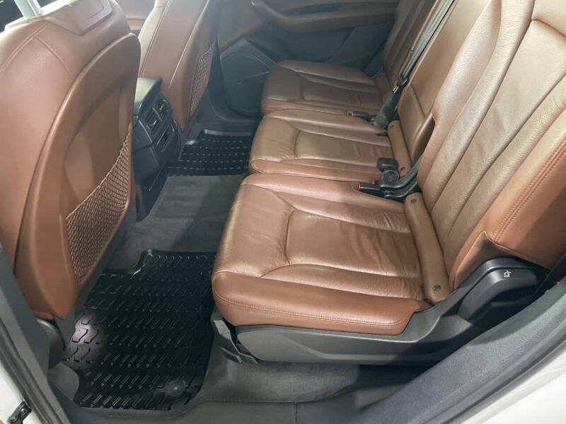 2017 Audi Q7 3.0T quattro Premium Plus