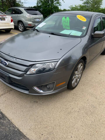 2010 Ford Fusion for sale at Louie & John's Complete Auto Service Dealership in Ann Arbor MI