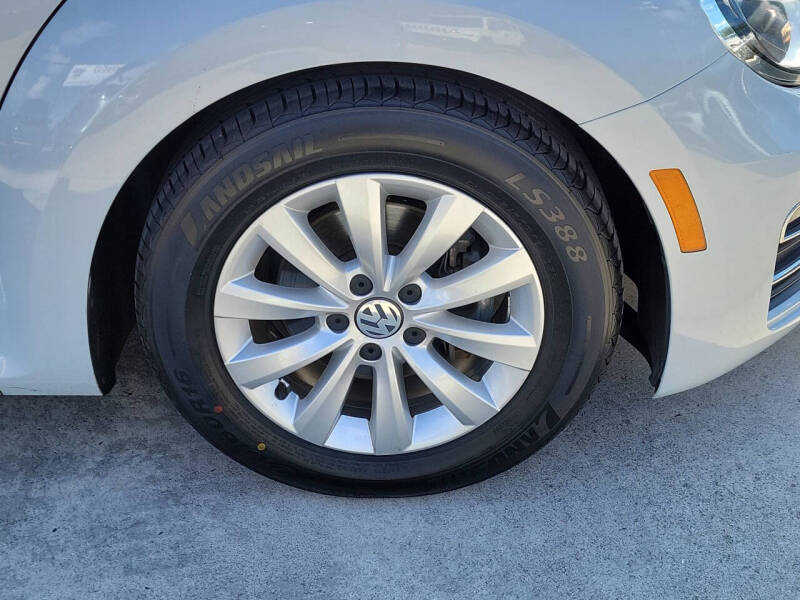 2019 Volkswagen Beetle Convertible