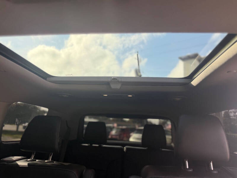 2017 GMC Acadia SLT-1