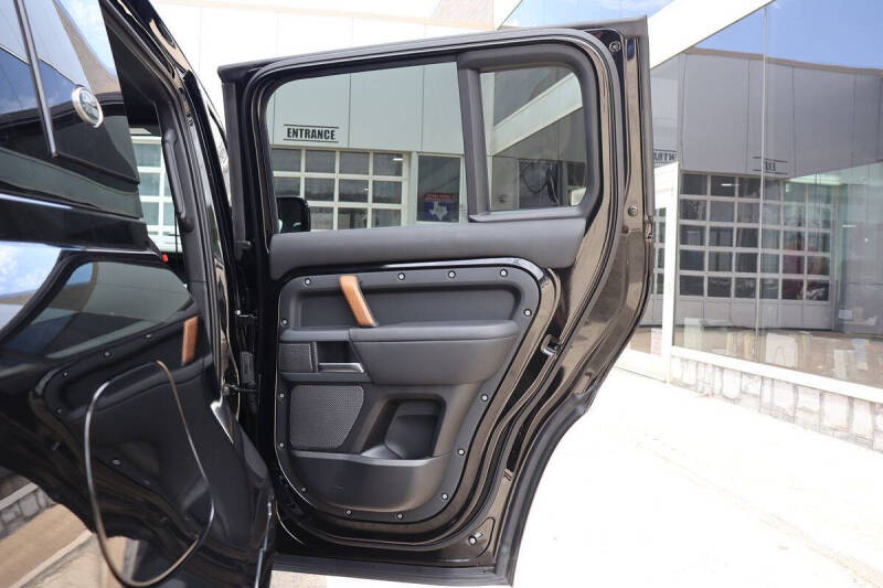 2022 Land Rover Defender 110 X