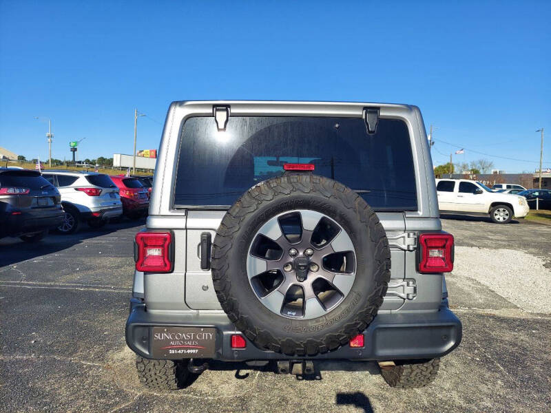 2018 Jeep All-New Wrangler Unlimited Sahara photo 3