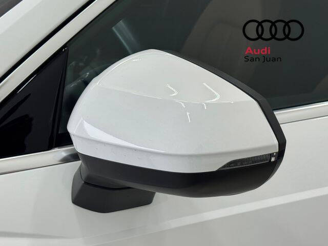 2023 Audi Q3 quattro S line Premium 45 TFSI