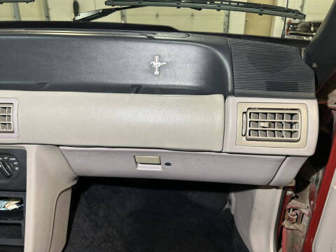 1990 Ford Mustang LX 5.0