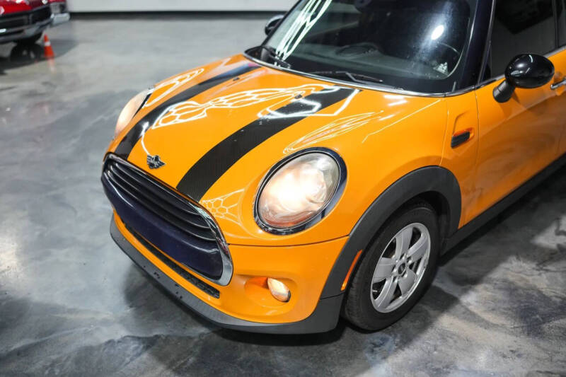 2016 MINI Hardtop 4 Door Cooper