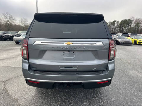2022 Chevrolet Suburban LT