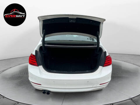 2012 BMW 3 Series 328i