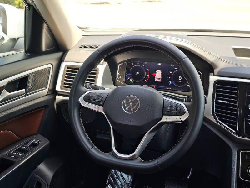 2023 Volkswagen Atlas V6 SE