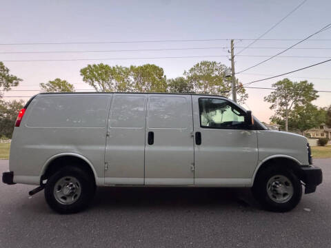 2017 Chevrolet Express 2500
