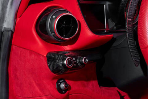 2022 Ferrari 812 Competizione