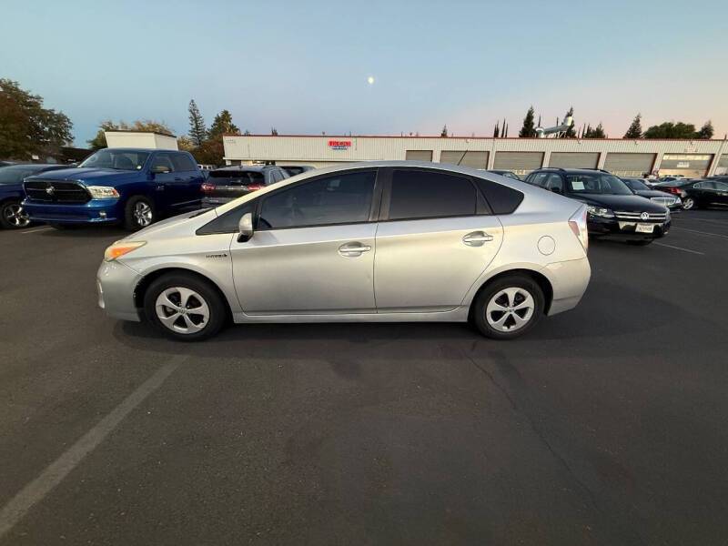 2012 Toyota Prius Two