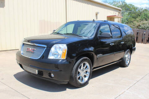 2010 GMC Yukon XL for sale at Pro Auto Texas in Tyler TX