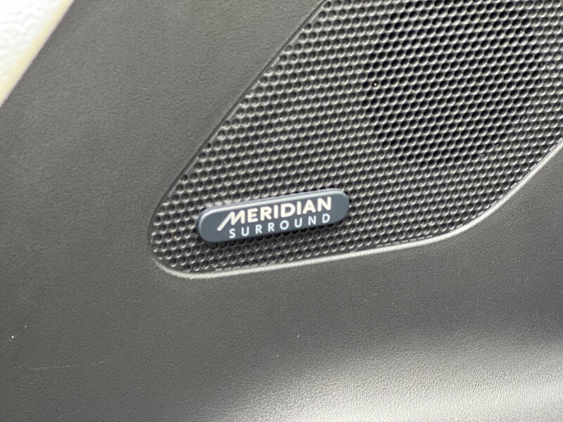 2017 Jaguar F-PACE 35t Prestige