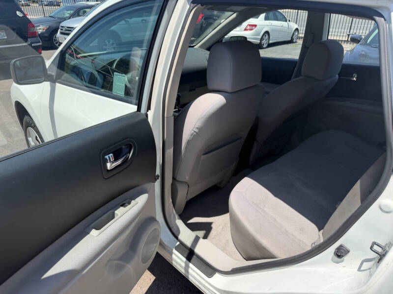 2011 Nissan Rogue S