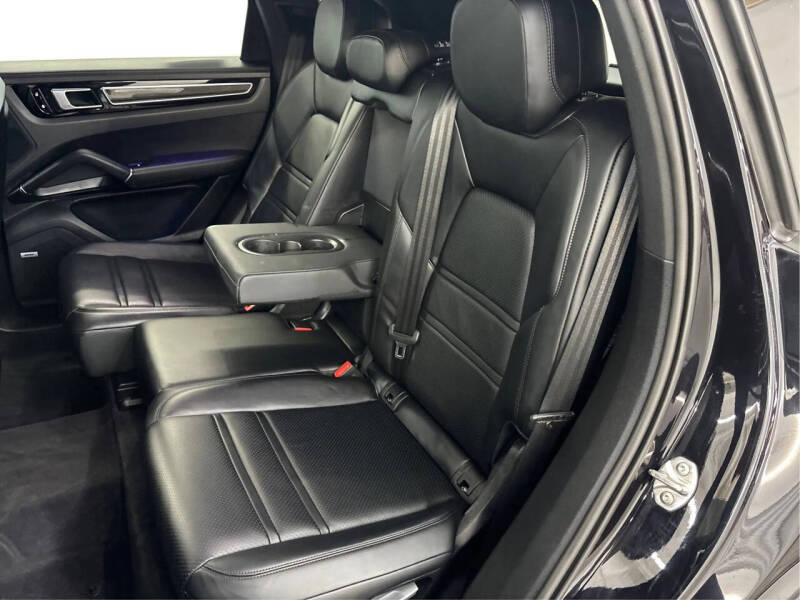 2019 Porsche Cayenne S