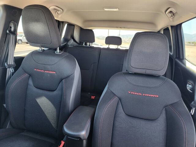 2023 Jeep Renegade Trailhawk