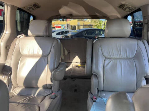 2005 Toyota Sienna XLE Limited 7 Passenger