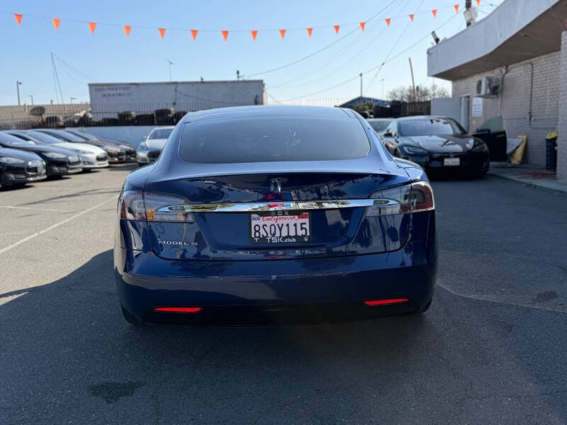 2016 Tesla Model S 75D
