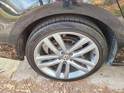 2017 Volkswagen Passat 1.8T R-Line