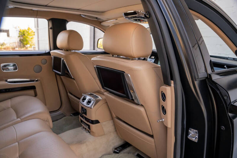 2011 Rolls-Royce Ghost