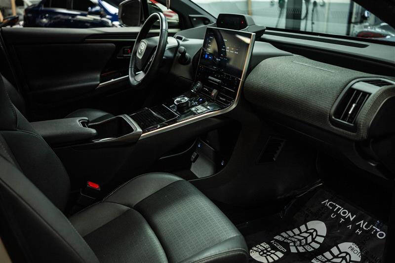 2024 Toyota bZ4X Limited