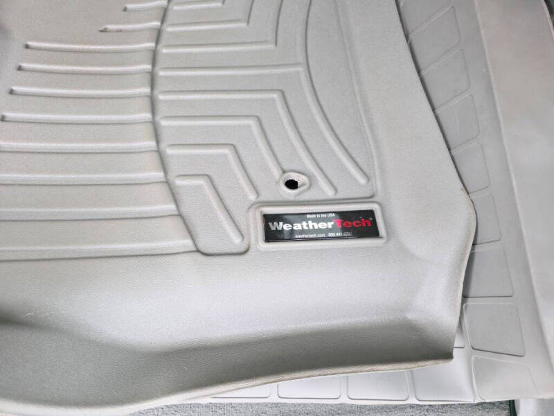 2004 Ford Excursion XLT