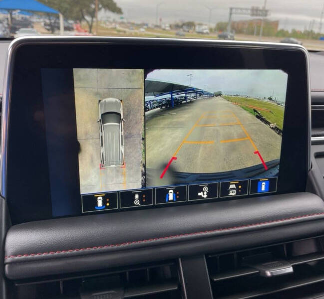 2024 Chevrolet Tahoe RST