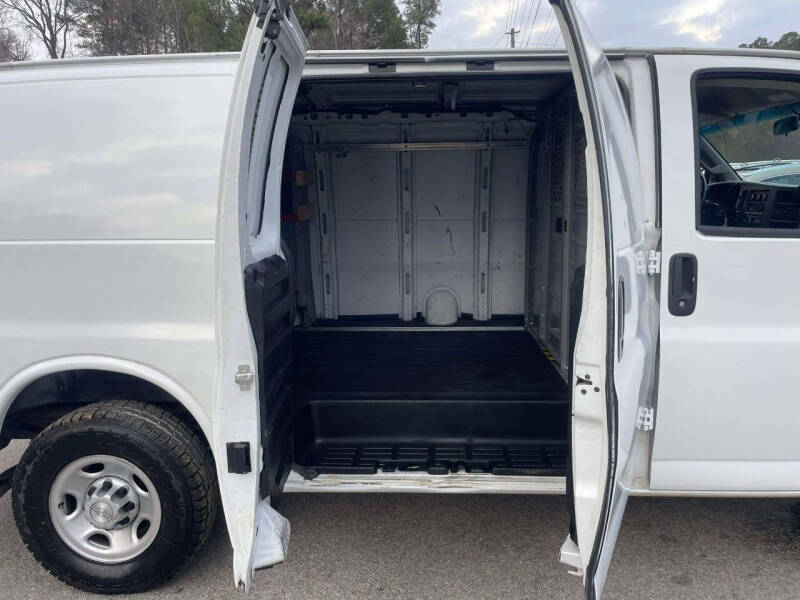 2020 Chevrolet Express 2500