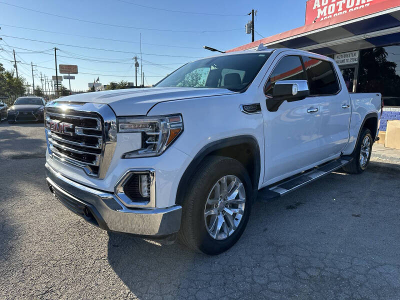 2019 GMC Sierra 1500 SLT's photo
