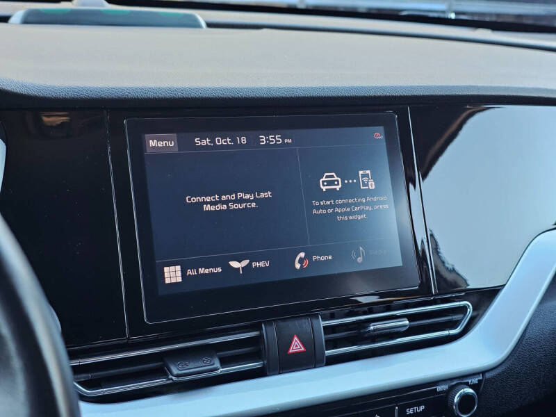 2022 Kia Niro Plug-In Hybrid LXS