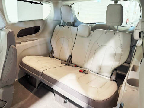 2018 Chrysler Pacifica Touring L Plus