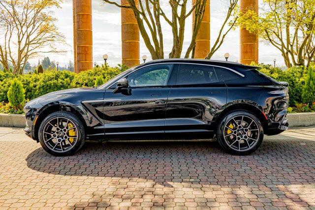 2021 Aston Martin DBX 47